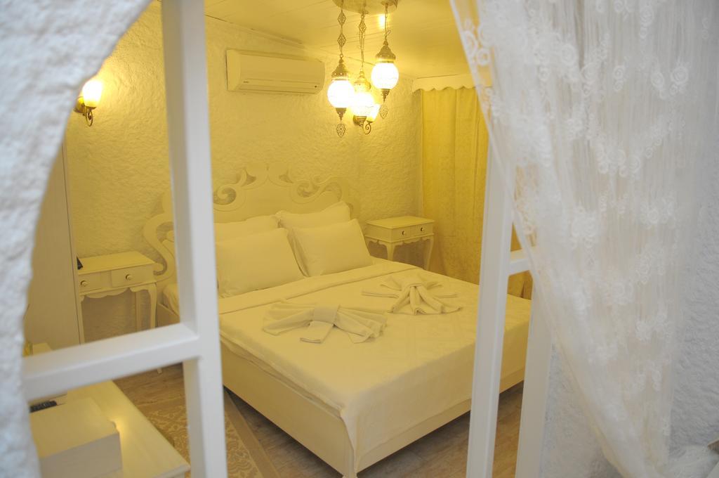 Alacati Alanur Otel Ruang foto